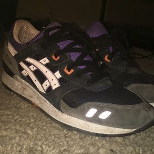 ASICS